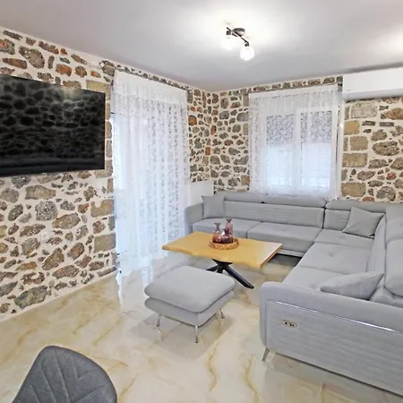 דירה Elysian Stone Ii ליטוחורון